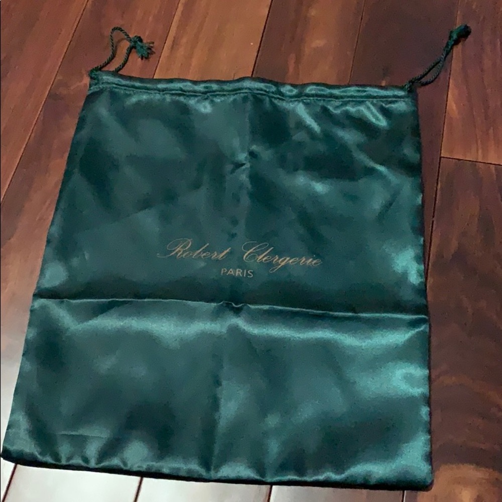 ROBERT CLERGERIE emerald green satin dust bag
